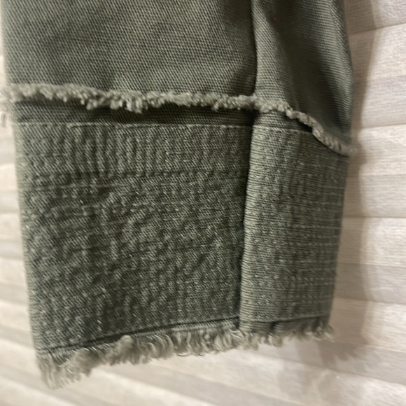 Army green fitted blazer - Picture 3 of 7